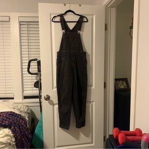 Black Levi’s Women’s Denim Overalls | sz 29